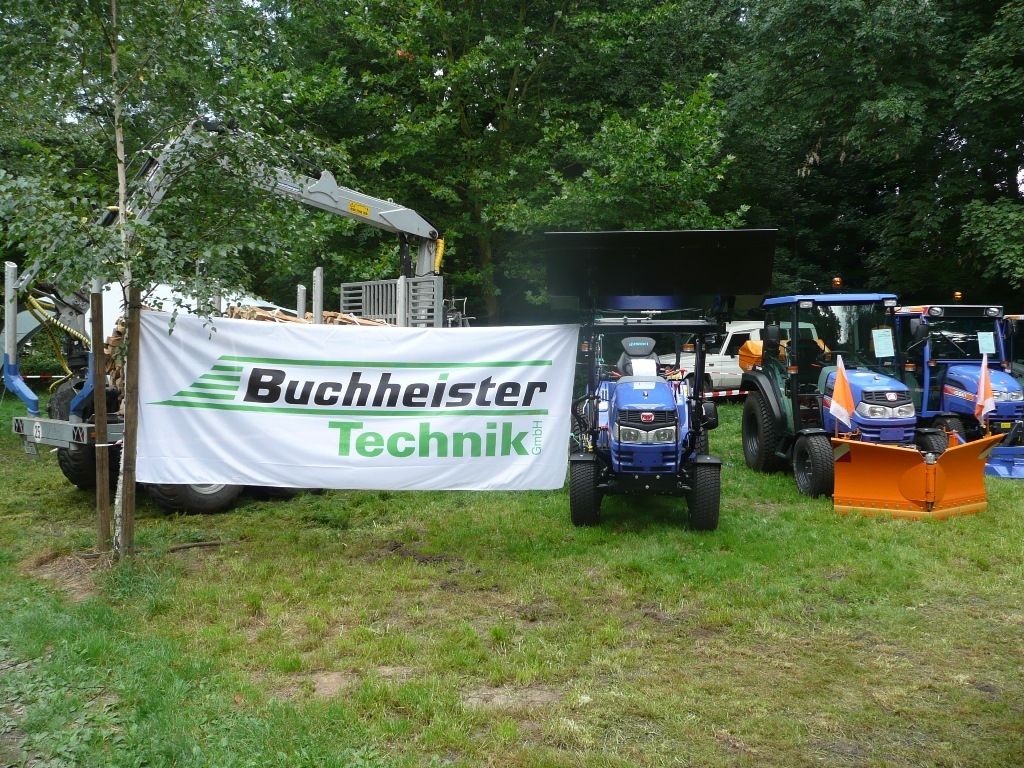 https://www.buchheister-landmaschinen.de/cache/vs_92012 Aehrensache Bueckeburg_P1030959.JPG